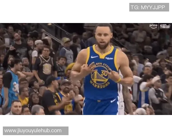 库里背靠背狂砍42分与35分创历史最老后卫得分新高