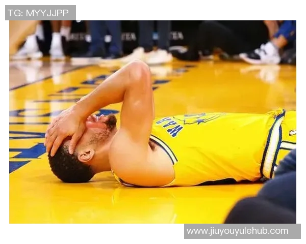 克莱替补表现回暖七投四中三分命中率高达五成贡献11分4板3助但出现关键失误