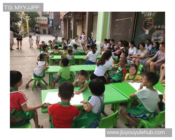 斯玛特称赞文班如同小孩般站在他身边期待他未来更大成就